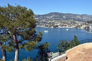023- Villefranche-sur-mer vu de St-Jean-Cap-Ferrat